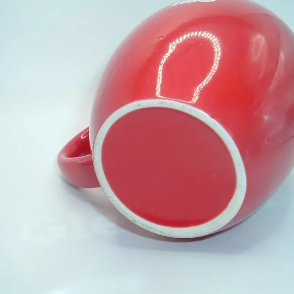 TRUE BLOOD RED Large COFFEE MUG "One drop, that's all you need" EXCELLENT COND! - Picture 3 of 4